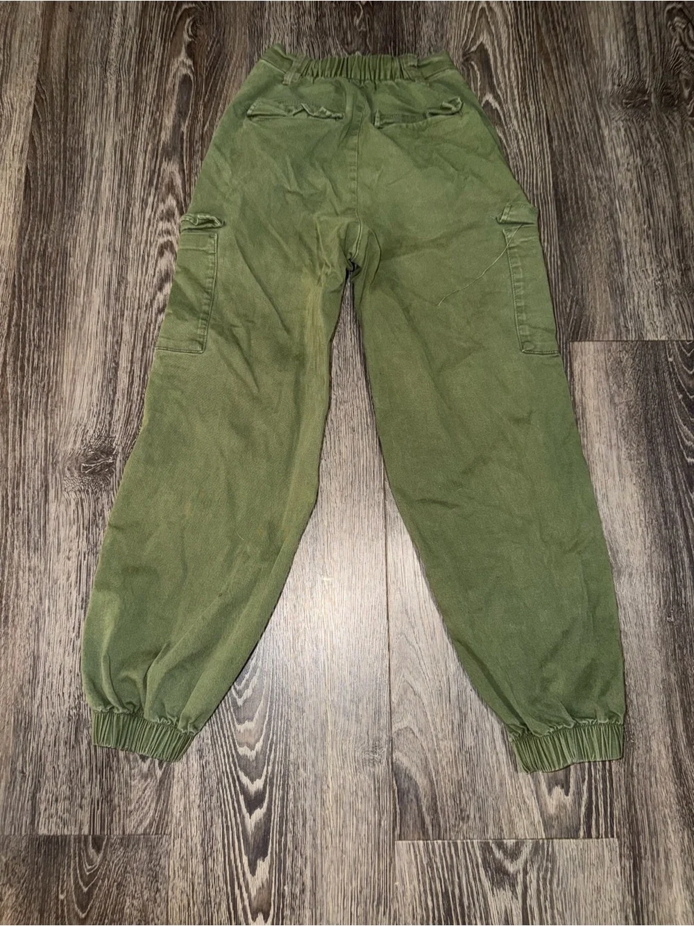 BDG Urban Outfitters green cargo pants with elastic waist size Small